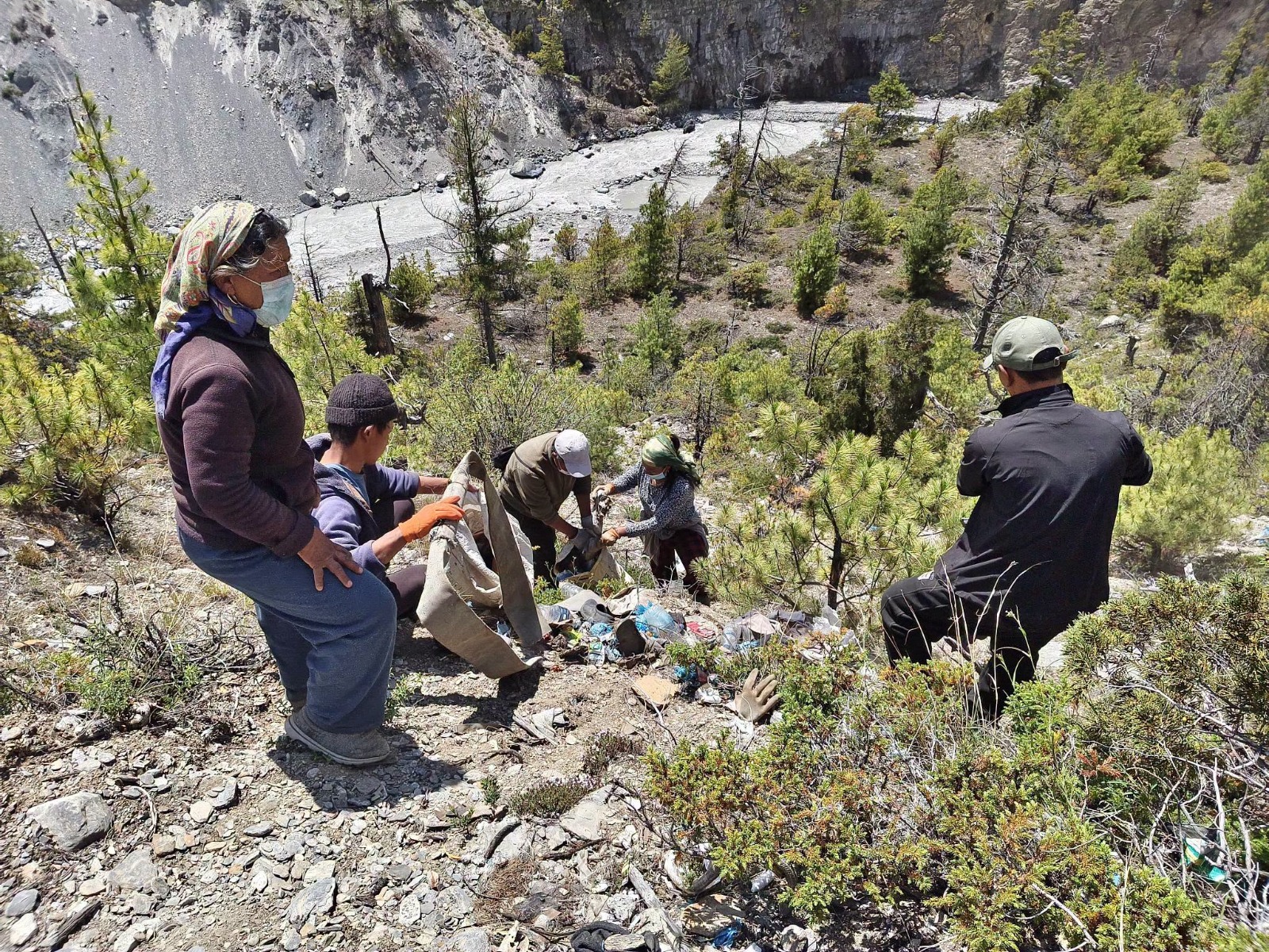 Seventy volunteers pull 55 sacks of waste from Pisang trekking routes in Manang cleanup drive